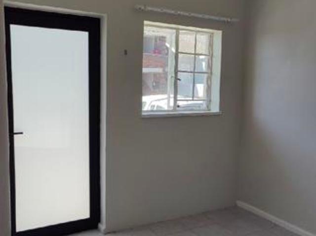 1 Bedroom Apartment in Newton Park