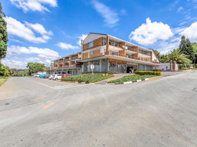 1 Bedroom Apartment in Northcliff