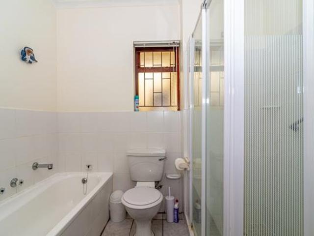 1 Bedroom Apartment in Northcliff
