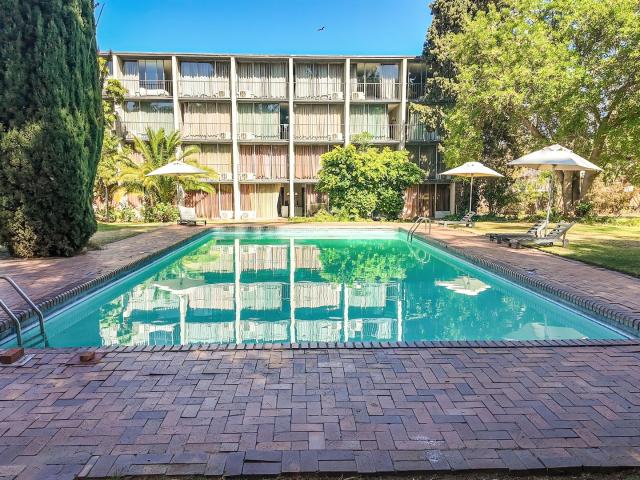 1 Bedroom Apartment in Oudtshoorn