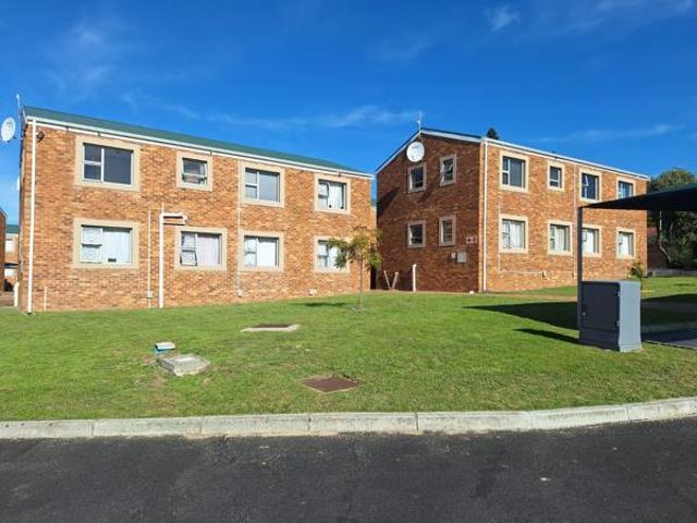 1 Bedroom Apartment in Oak Glen