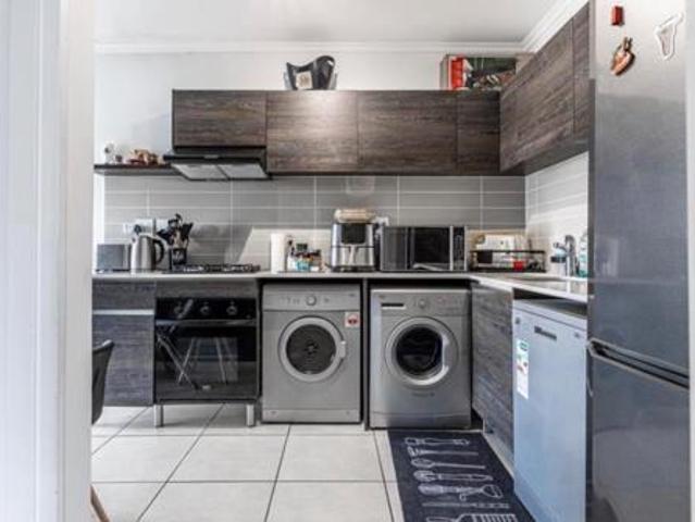 1 Bedroom Apartment in Olivedale