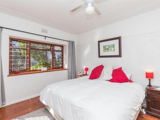 1 Bedroom Apartment in Oranjezicht