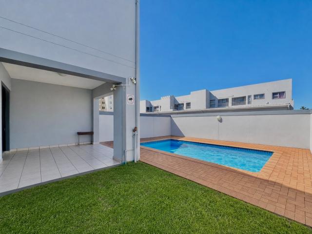 1 Bedroom Apartment in Athlone Park