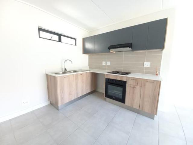 1 Bedroom Apartment in Admirals Park