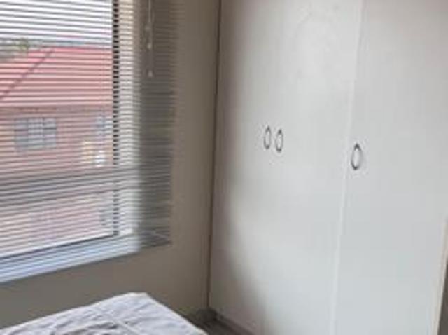 1 Bedroom Apartment in Aerorand