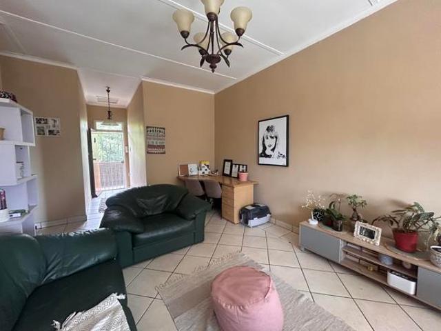 1 Bedroom Apartment in Aldara Park