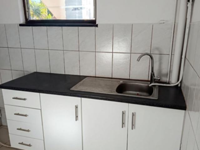 1 Bedroom Apartment in Amanzimtoti