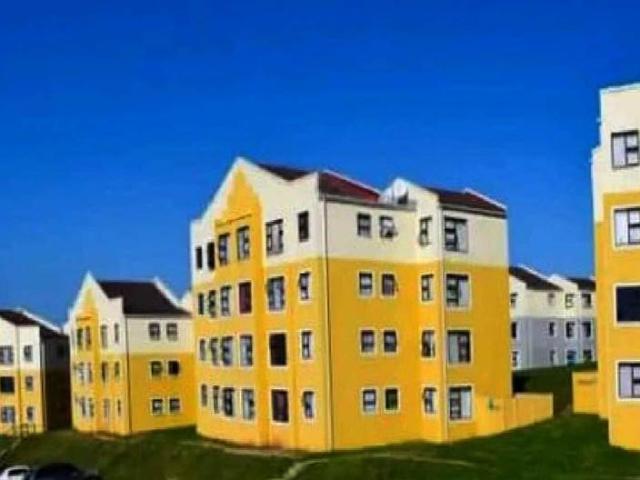 1 Bedroom Apartment in Amalinda