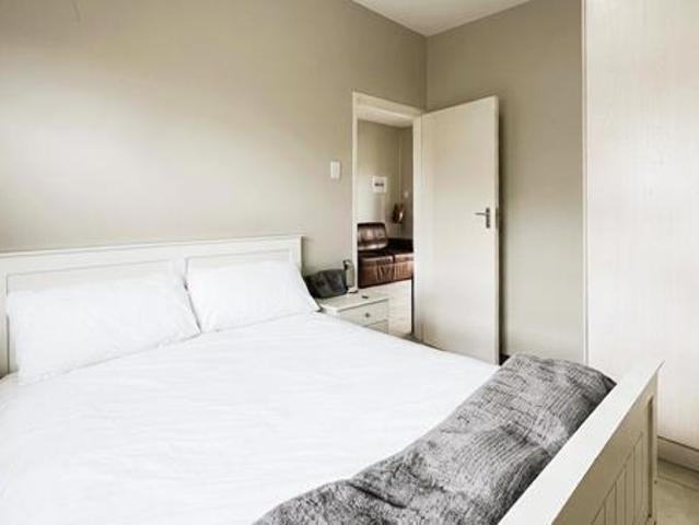 1 Bedroom Apartment in Annadale