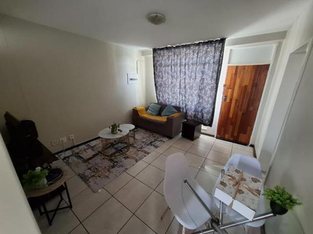 1 Bedroom Apartment in Arcadia