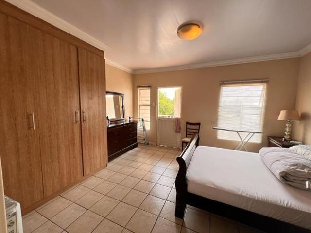 1 Bedroom Apartment in Buccleuch