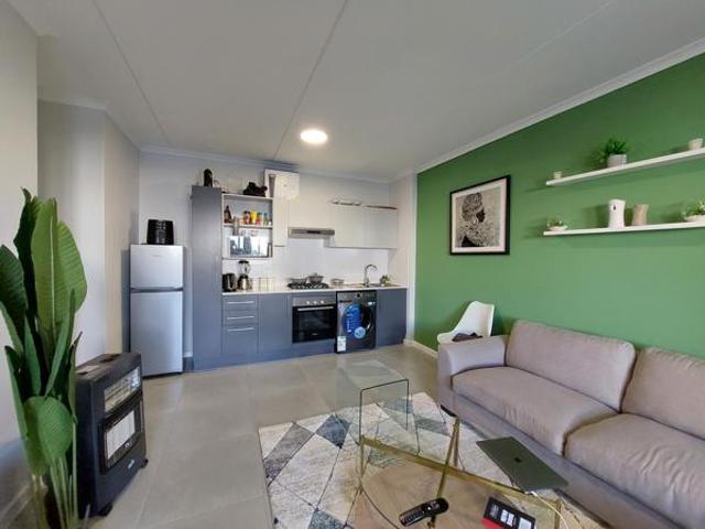1 Bedroom Apartment in Burgundy Estate