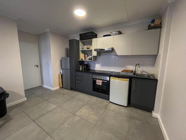 1 Bedroom Apartment in Burgundy Estate