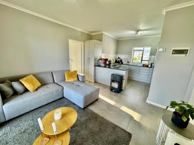 1 Bedroom Apartment in Burgundy Estate
