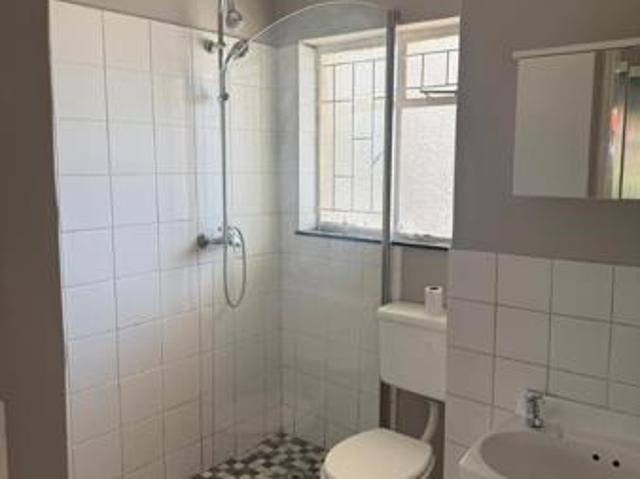 1 Bedroom Apartment in Baillie Park