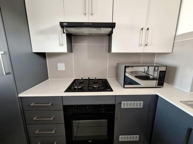 1 Bedroom Apartment in Ballito Central