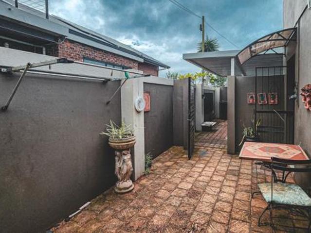 1 Bedroom Apartment in Ballito Central