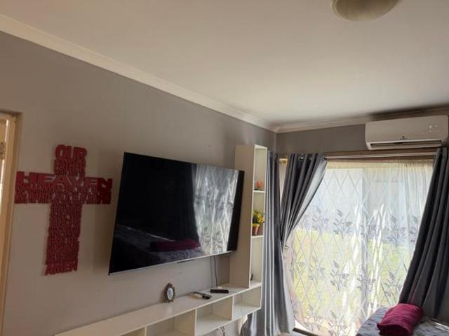 1 Bedroom Apartment in Ballito Central