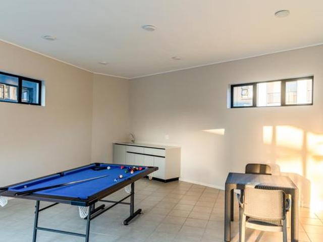 1 Bedroom Apartment in Ballito Central