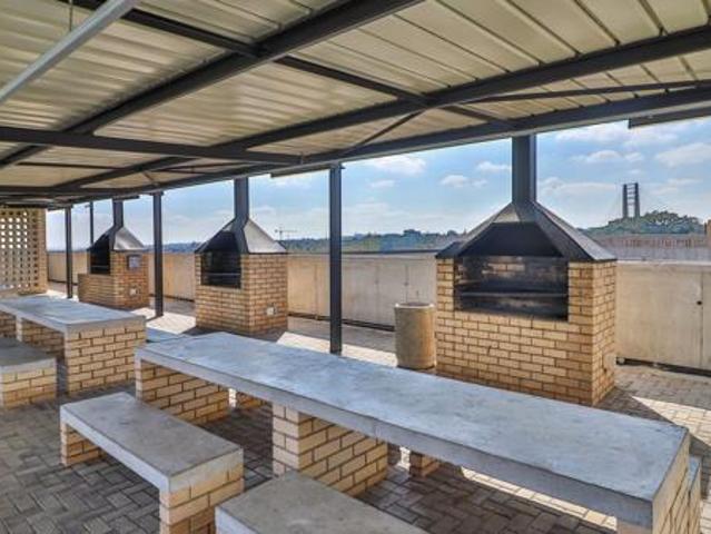 1 Bedroom Apartment in Barlow Park