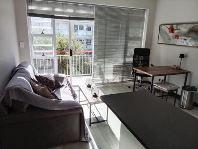 1 Bedroom Apartment in Beach Estate