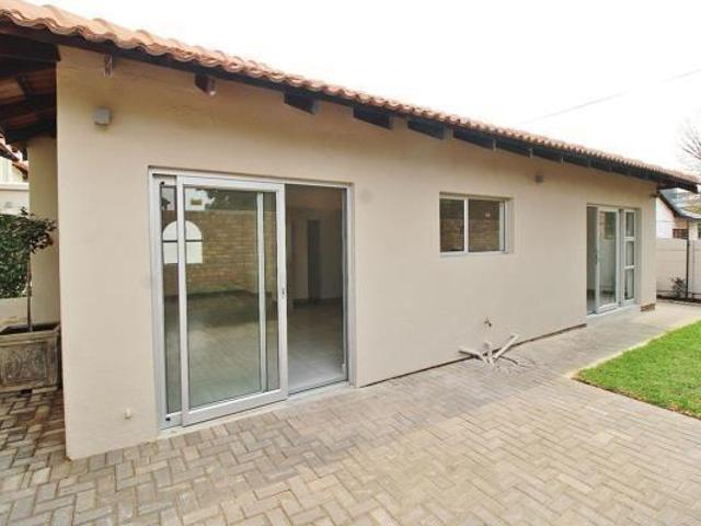 1 Bedroom Apartment in Bedfordview