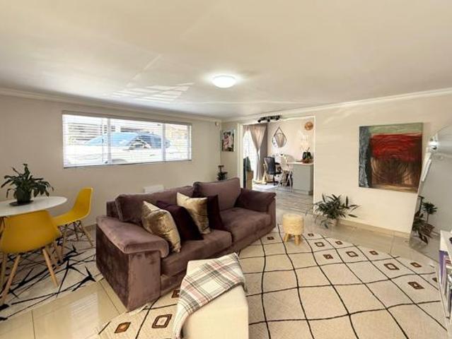 1 Bedroom Apartment in Bellevue