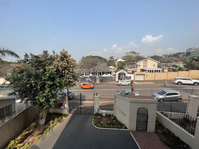 1 Bedroom Apartment in Berea West