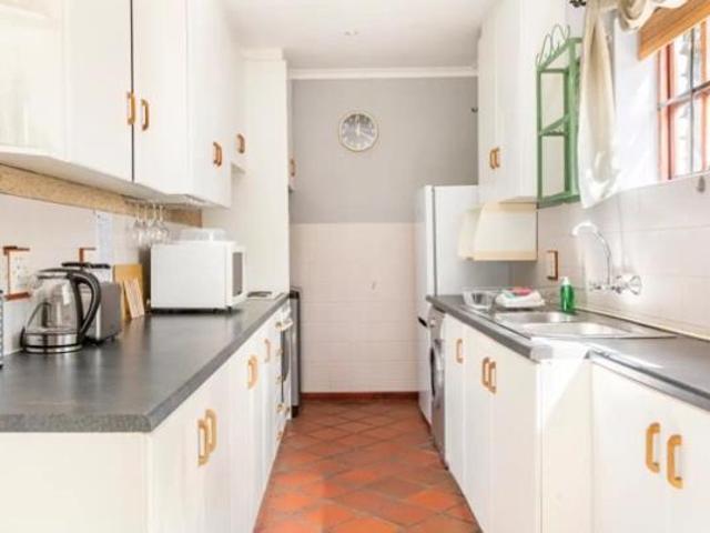 1 Bedroom Apartment in Bizweni