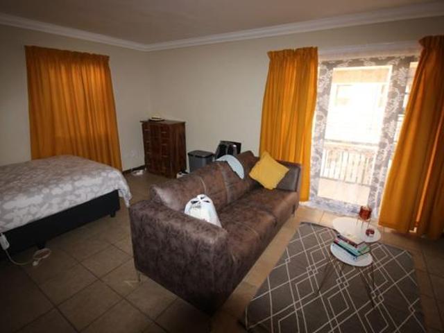 1 Bedroom Apartment in Bloemfontein Central