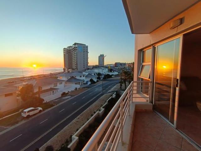 1 Bedroom Apartment in Bloubergstrand