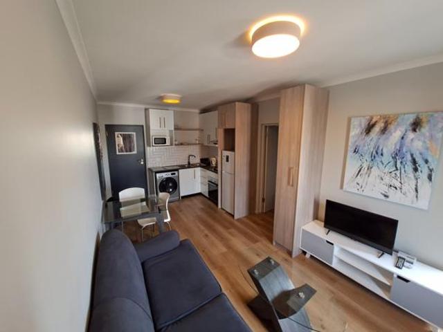 1 Bedroom Apartment in Bloubergstrand