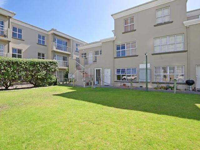 1 Bedroom Apartment in Bloubergrant