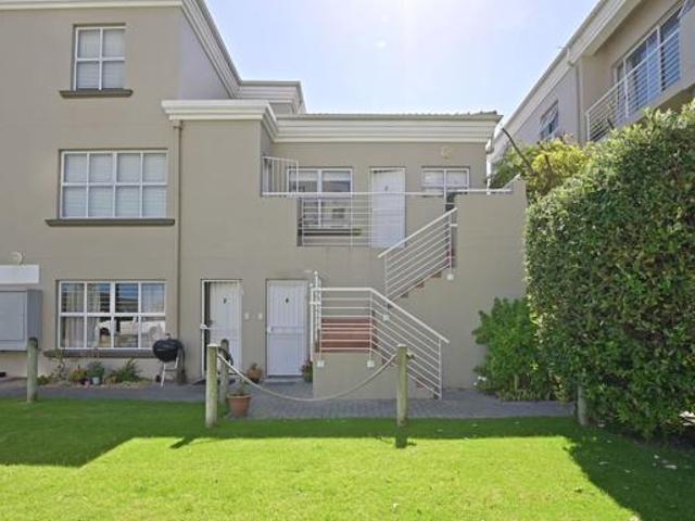 1 Bedroom Apartment in Bloubergrant
