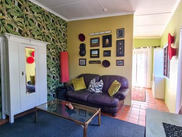 1 Bedroom Apartment in Bonza Bay