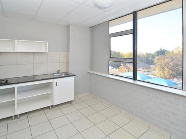 1 Bedroom Apartment in Bordeaux
