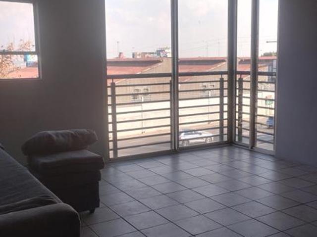 1 Bedroom Apartment in Braamfontein Werf