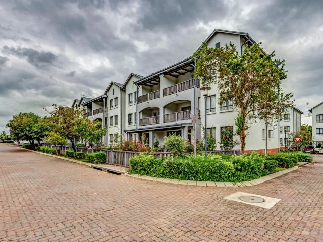 1 Bedroom Apartment in Broadacres