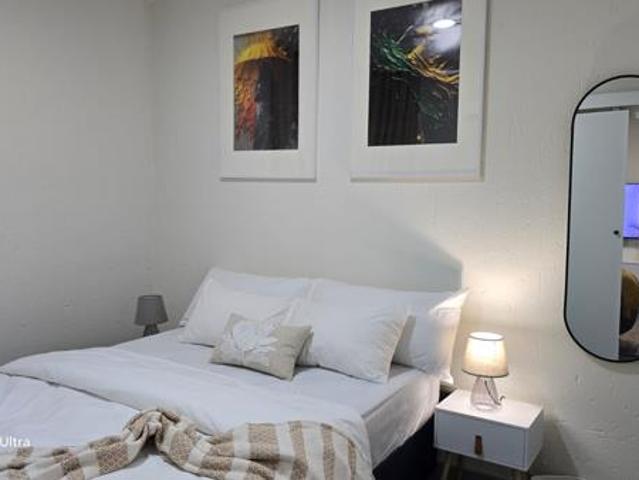 1 Bedroom Apartment in Bryanston