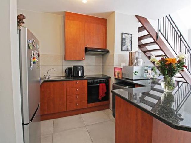 1 Bedroom Apartment in Bryanston