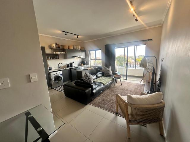 1 Bedroom Apartment in Bryanston