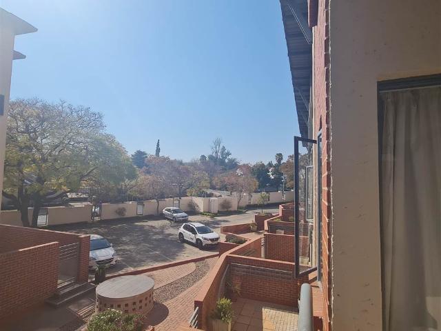 1 Bedroom Apartment in Bryanston
