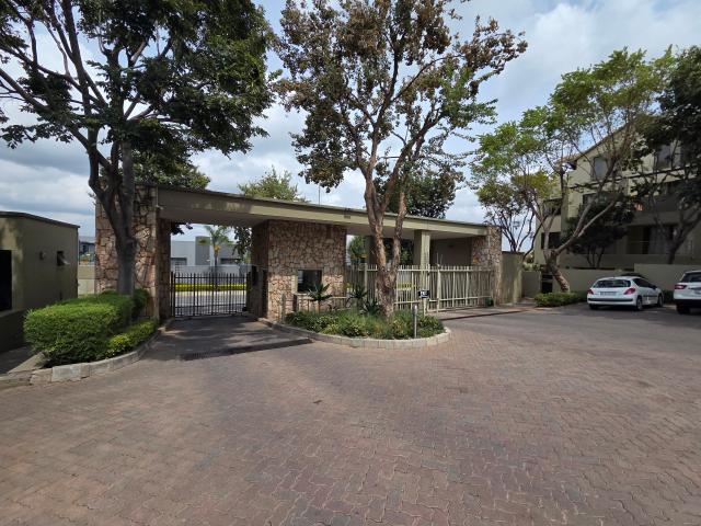 1 Bedroom Apartment in Bryanston