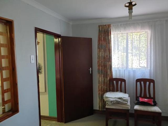 1 Bedroom Apartment in Cyrildene