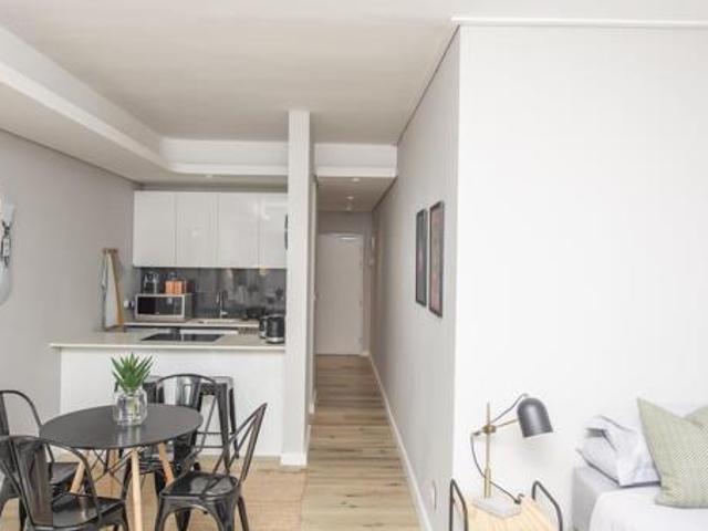 Studio apartment in Cape Town City Centre