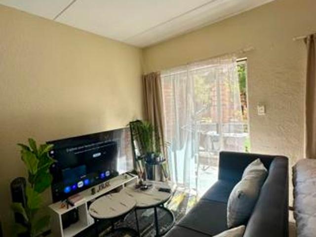 1 Bedroom Apartment in Carlswald Estate