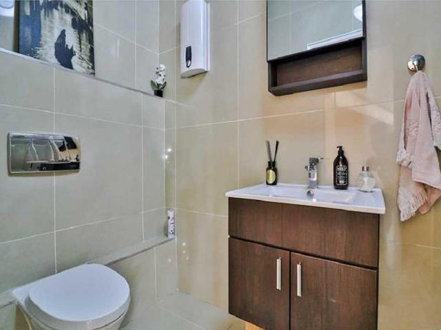 1 Bedroom Apartment in Century City