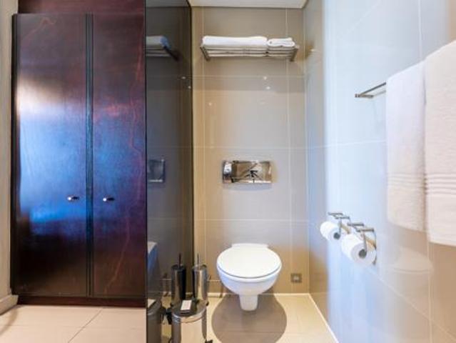1 Bedroom Apartment in Century City
