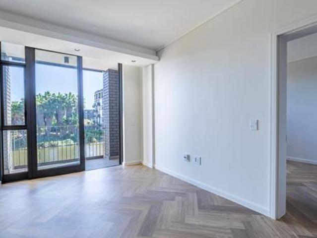 1 Bedroom Apartment in Century City